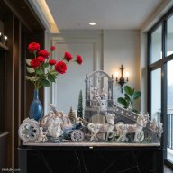 Lladró Cinderella's Arrival Sculpture – Limited Edition ​ ​SKU 01001785