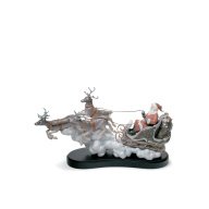 Lladro Santa's Midnight Ride Sleigh Figurine. Limited Edition SKU: 01001938