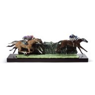 Lladro At The DerBy Horses Sculpture. Limited Edition SKU: 01001967