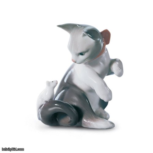 Lladro Cat and Mouse Figurine SKU: 01005236