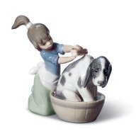 Lladro Bashful Bather Dog Figurine SKU: 01005455