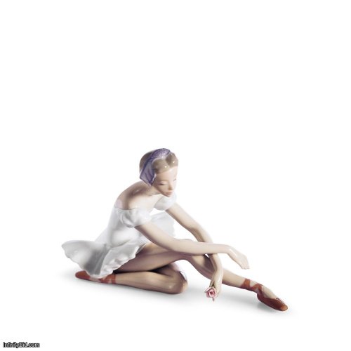 Lladro Rose Ballet Figurine SKU: 01005919