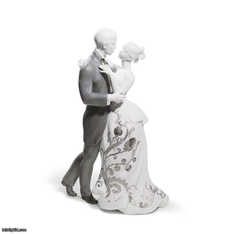Lladro Lovers' Waltz Couple Figurine. Silver Lustre SKU: 01007193
