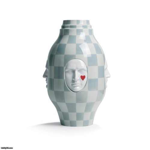Lladro Conversation Vase I. By Jaime Hayon SKU: 01007257