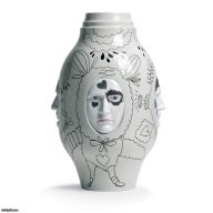 Lladro Conversation Vase II. By Jaime Hayon SKU: 01007258