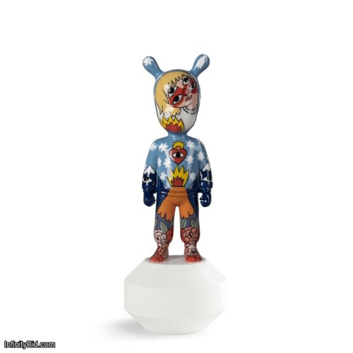 Lladro The Guest by Ricardo Cavolo Sculpture. Small Model. Numbered Edition SKU: 01007748