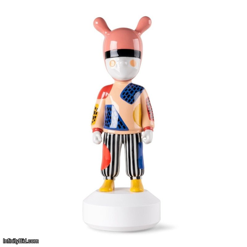 Lladro The Guest by Camille Walala - Big Sculpture. Limited Edition SKU: 01007761
