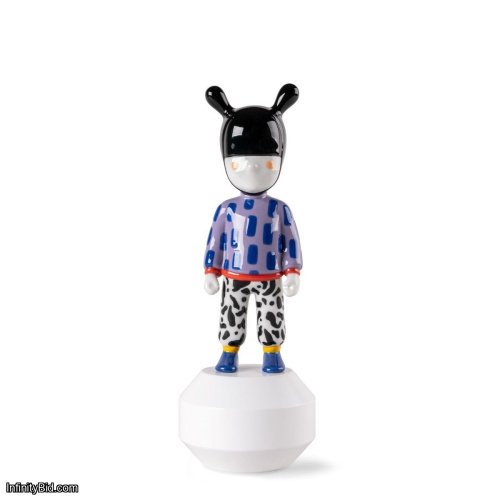 Lladro The Guest by Camille Walala - Little Sculpture. Numbered edition SKU: 01007762