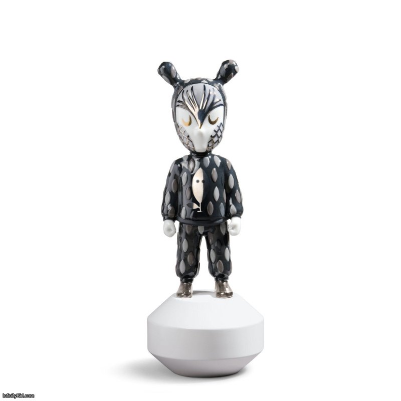 Lladro The Guest by Rolito Sculpture. Small Model. Numbered Edition SKU: 01007898