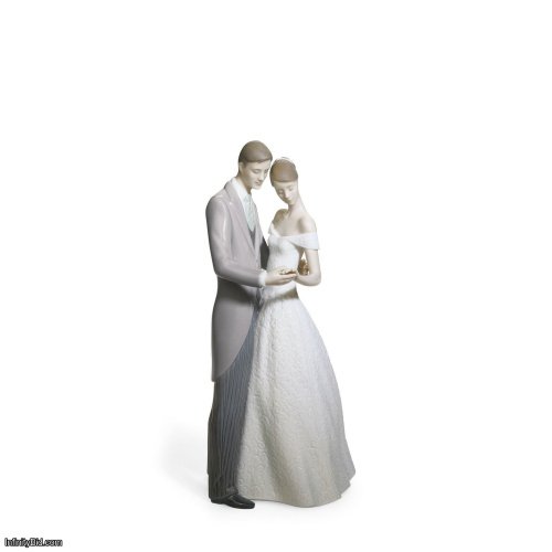 Lladro Together Forever Couple Figurine SKU: 01008107
