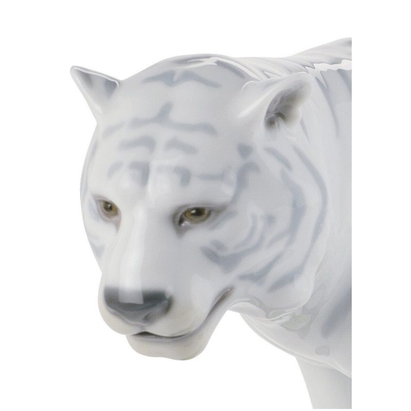 Lladro The Tiger Figurine SKU: 01008465