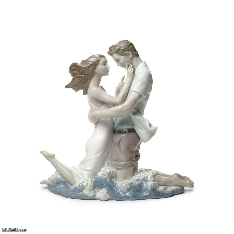 Lladro The Thrill of Love Couple Figurine SKU: 01008473