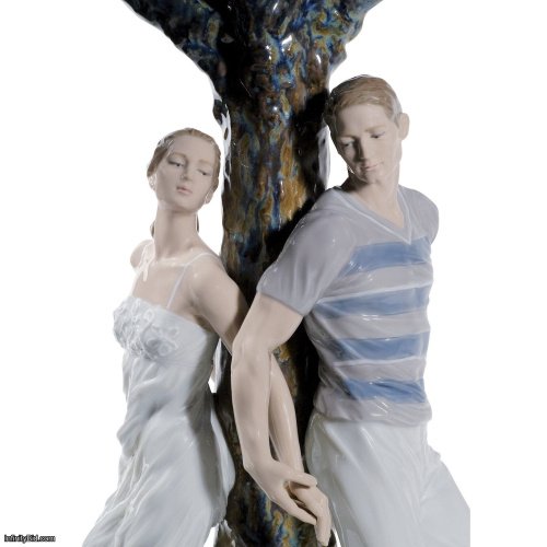 Lladro The Tree of Love Figurine SKU: 01008580