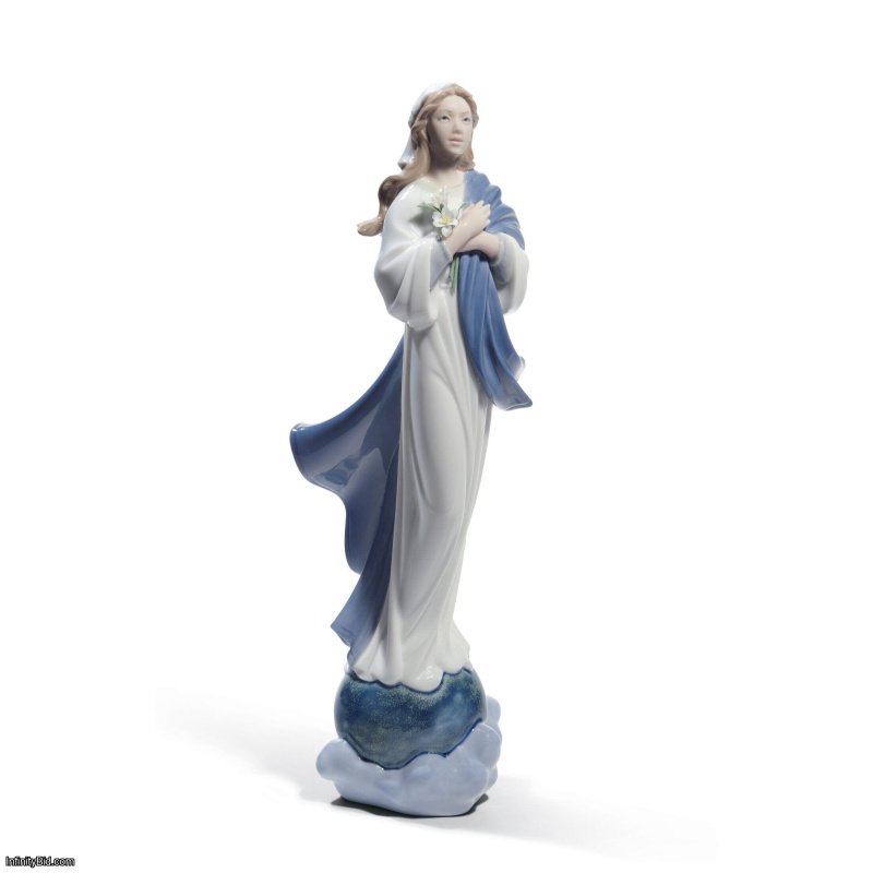 Lladro Blessed Virgin Mary Figurine SKU: 01008642