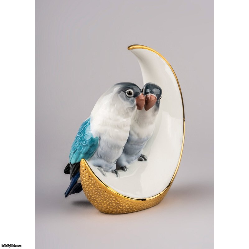 Lladro Fly Me to The Moon Birds Figurine. Golden Lustre SKU: 01008788