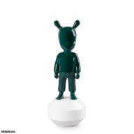 Lladro The dark green Guest Sculpture. Small model SKU: 01008813