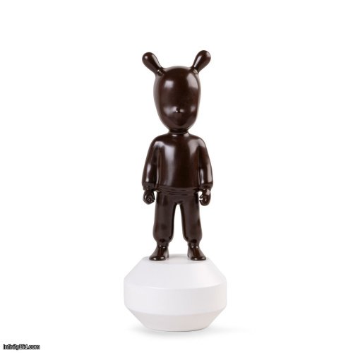 Lladro The chocolate Guest Sculpture. Small model SKU: 01008815