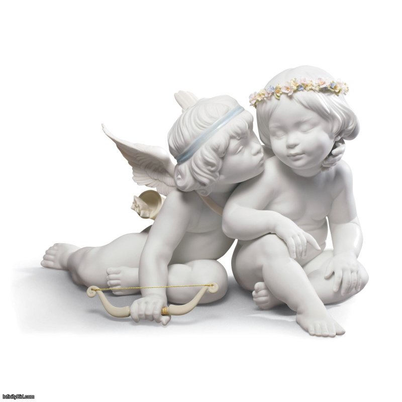 Lladro Eros and Psyche Angels Figurine SKU: 01009128