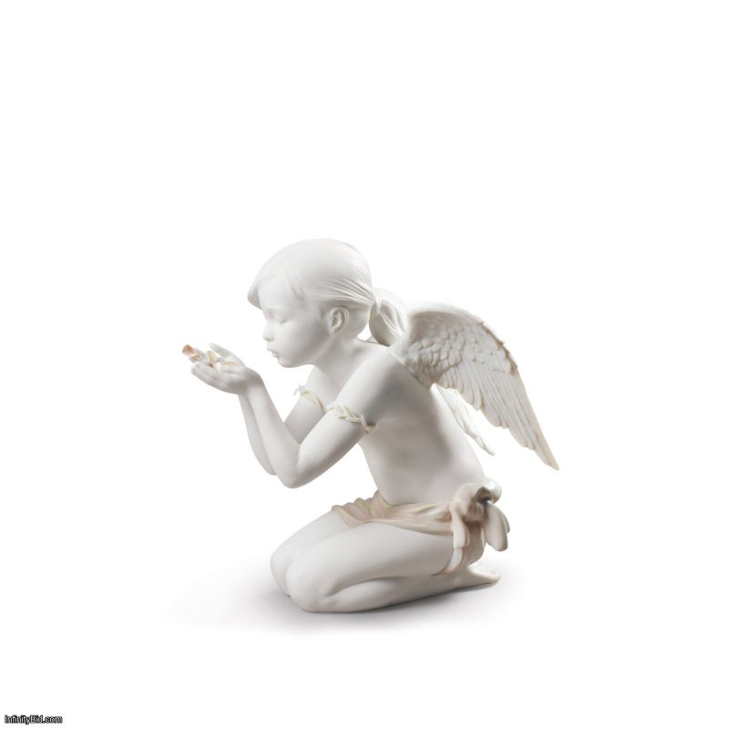 Lladro A Fantasy Breath Angel Figurine SKU: 01009223
