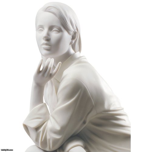 Lladro In My Thoughts Woman Figurine SKU: 01009243