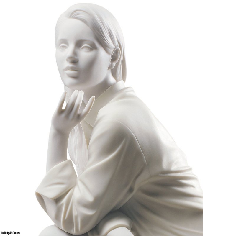 Lladro In My Thoughts Woman Figurine SKU: 01009243