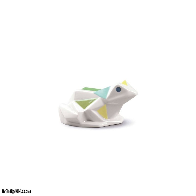 Lladro Frog Figurine SKU: 01009266