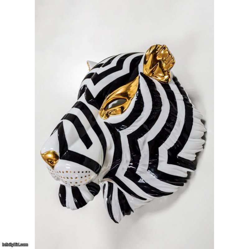 Lladro Tiger Mask. Black and Gold SKU: 01009404