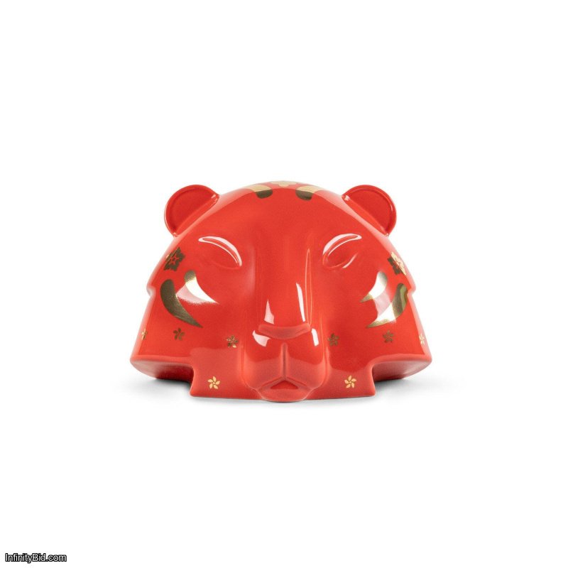 Lladro The Tiger Sculpture. Red - gold SKU: 01009549