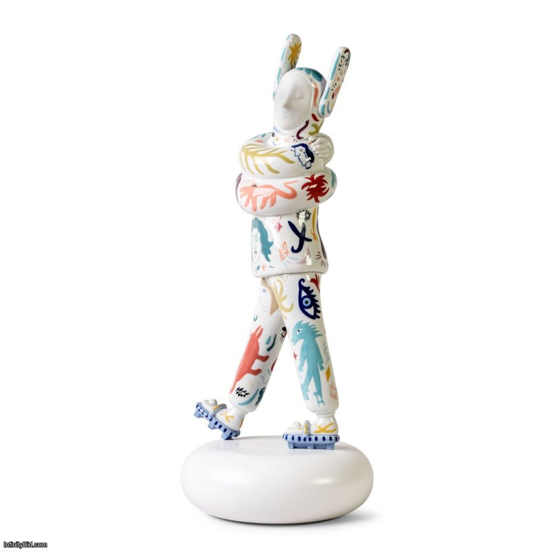 Lladro Embraced Sculpture. Limited Edition SKU: 01009653