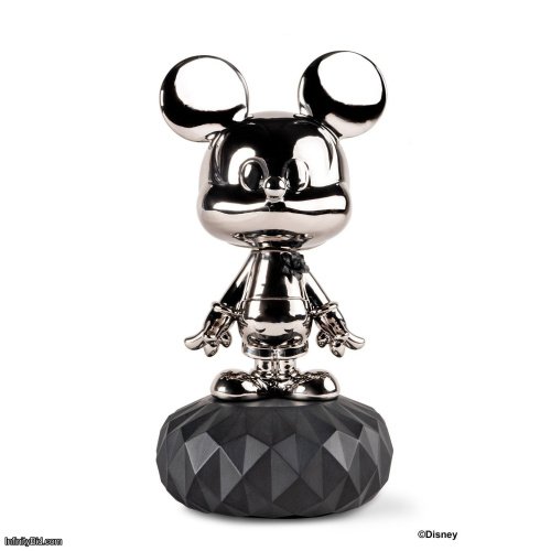 Lladro Mickey Mouse™ Platinum Sculpture SKU: 01009706