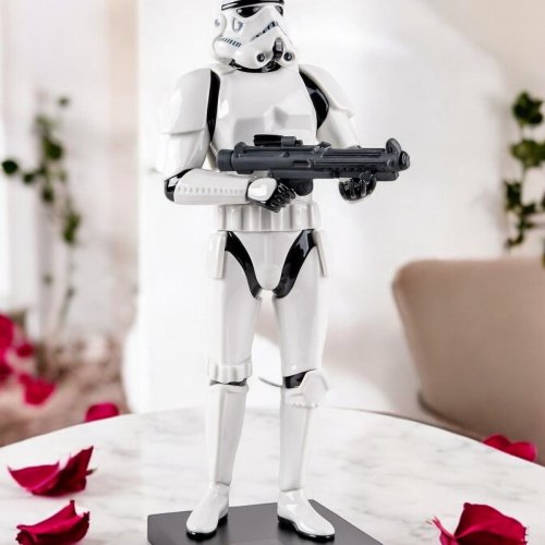 Lladro Stormtrooper™ Sculpture - Limited Edition Porcelain Masterpiece 01009714