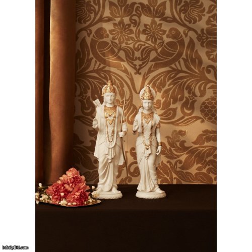 Lladro Rama Sculpture. Golden Luster SKU: 01009715