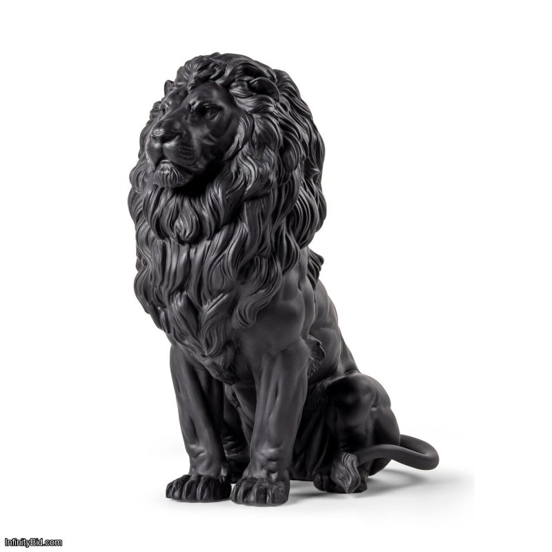 Lladro Majestic Lion Sculpture SKU: 01009778