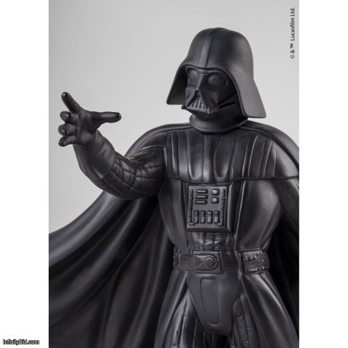 Lladro Darth Vader™ (black) Sculpture SKU: 01009782