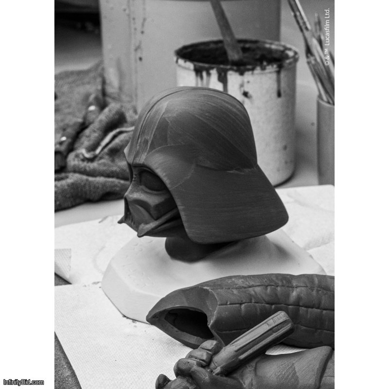 Lladro Darth Vader™ (black) Sculpture SKU: 01009782