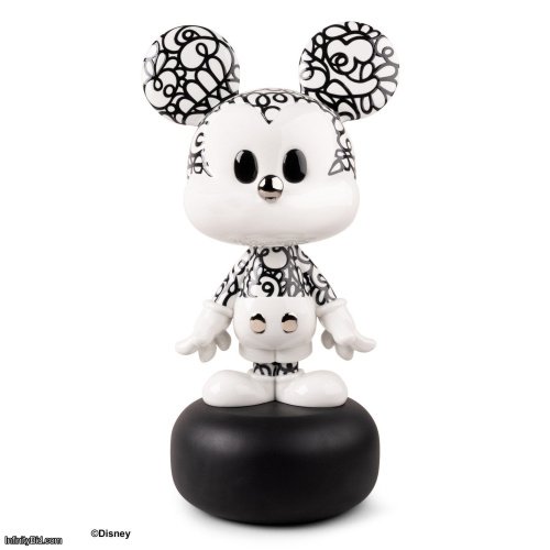 Lladro Doodle Mickey™ Sculpture. Limited Edition SKU: 01009805