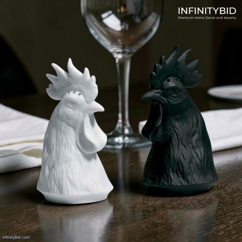 Lladro Gallus Salt and Pepper Shakers – SKU 01017101