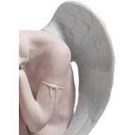 Lladro Wonderful Angel Figurine SKU: 01018236