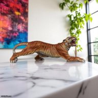 Herend Tiger Figurine – Hand-Painted Hungarian Porcelain Masterpiece (Art. No. 05209000MCD)