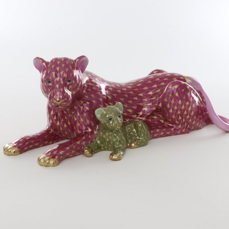 Herend Lioness and Cub Porcelain Figurine – Hand-Painted, Made in Hungary SKU: 05371000-VHQ-13
