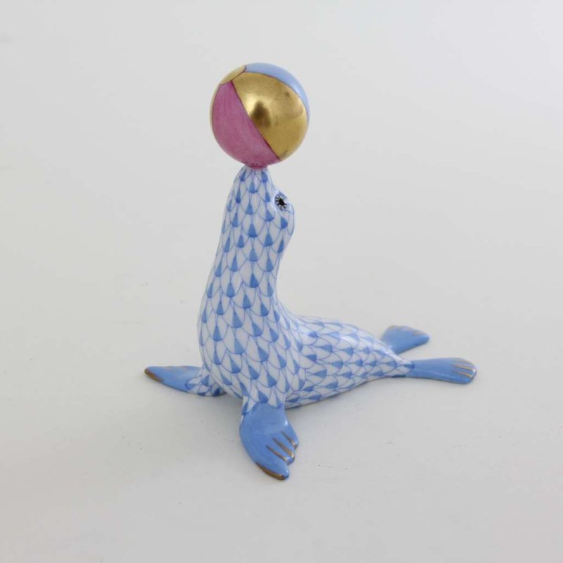 Herend Sea Lion with Ball Porcelain Figurine – Hand-Painted, Made in Hungary SKU: 05543-0-00 VHBM