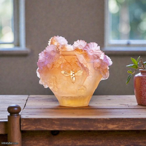 Daum “Or d’Abeille” Medium Vase – Limited Edition (175 Pieces) SKU: 05884