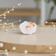 Daum “Or d’Abeille” Decorative Flower – Numbered Edition SKU: 05893