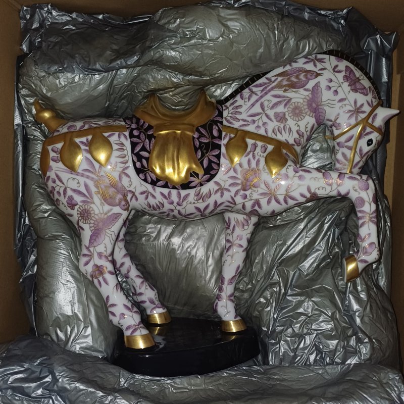 HEREND "CELESTIAL" TANG HORSE – 200TH ANNIVERSARY UNIQUE EDITION (1/1) – SIGNED BY ASTRONAUTS