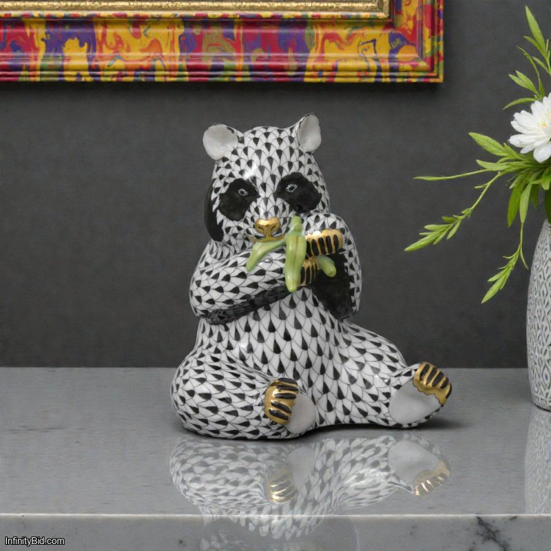 Herend Sitting Panda Bear – Hand-Painted Porcelain Figurine | Hungary | VHNM SKU: 15348000-VHNM