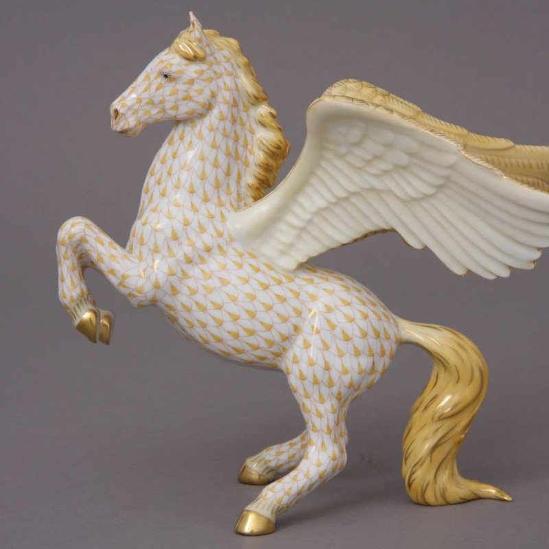 Herend Pegasus Horse Porcelain Figurine – Hand-Painted, Made in Hungary SKU: 15856000-VHJ