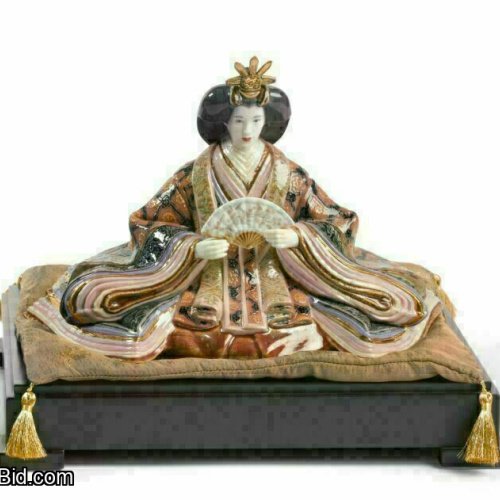 Lladró Hina Dolls – Empress Sculpture | Limited Edition High Porcelain Masterpiece SKU: 01001939