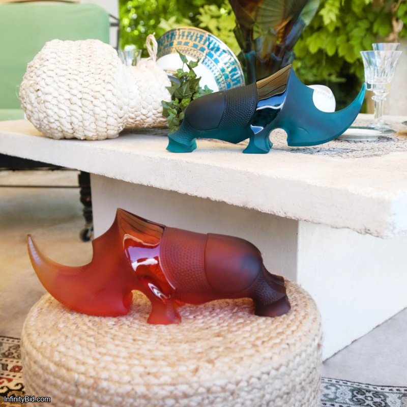 Daum Gé Pellini Ongava Rhinoceros – Blue SKU: 05775 Limited Edition: 125 pieces