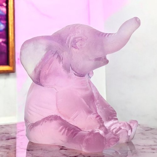 Daum Mini Elephant Pink Crystal Sculpture 05136-1/C | Pâte de Verre | Glass Paste | 5.2cm | Handcrafted Nancy France | Luxury Gift | Brand New