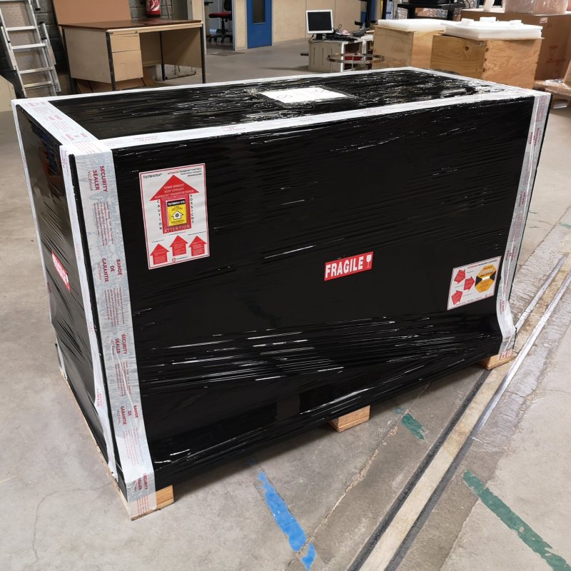 Daum × Richard Orlinski – Large Wild Panther (Blue) SKU: 05356 Edition: Limited Edition of 8